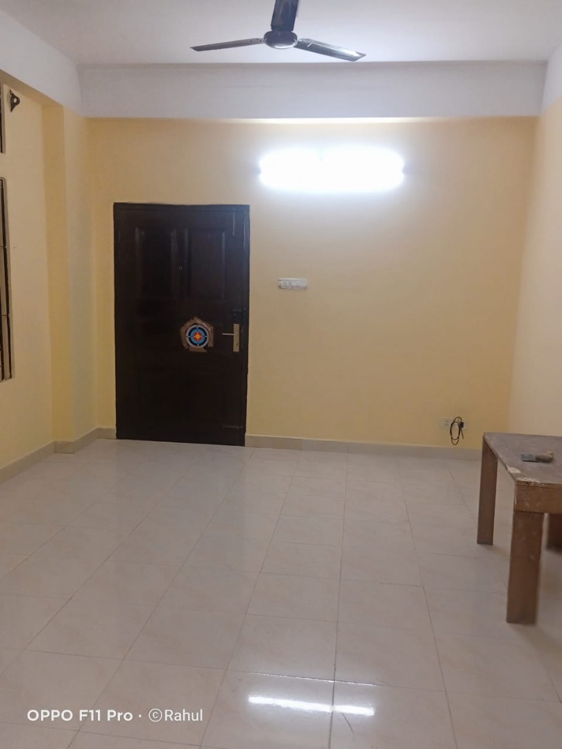 Unfurnished 2bhk in Bamunimaidan, Guwahati, Assam, India for Rent
